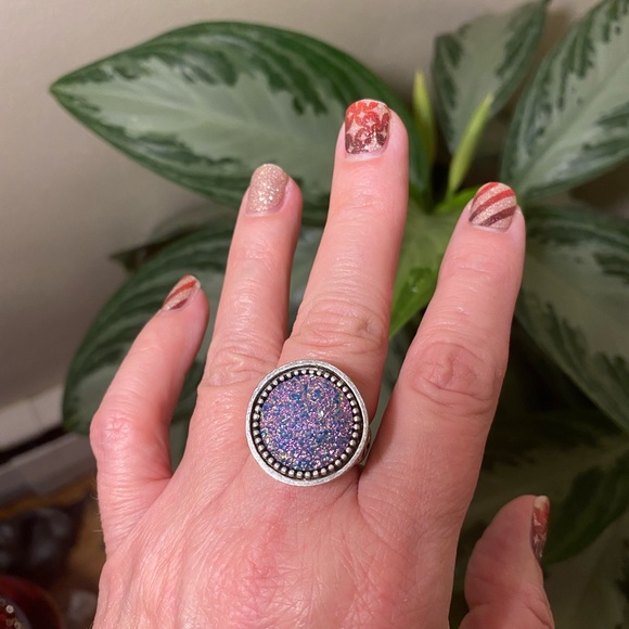 Premier Designs Ring With Magnetic Interchangeable Center Pieces. Size 7 - Picture 5 of 5